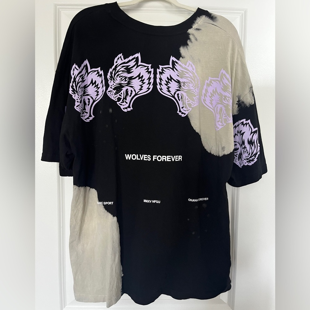 Darc Sport Black and Beige Wolves Tee